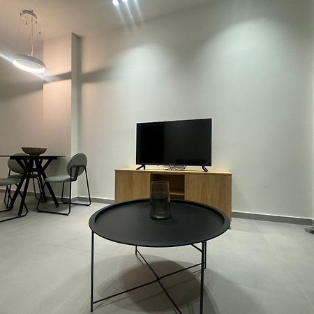 Luna-Your Urban Stay Thessaloníki Luaran gambar