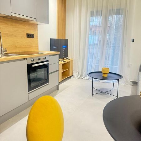 Luna-Your Urban Stay Thessaloníki Luaran gambar